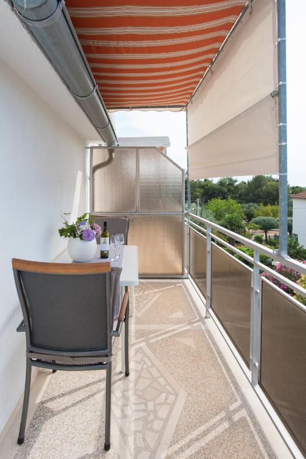 Topic Apartments Vodice Luaran gambar