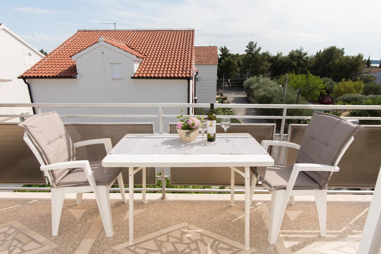 Topic Apartments Vodice Luaran gambar