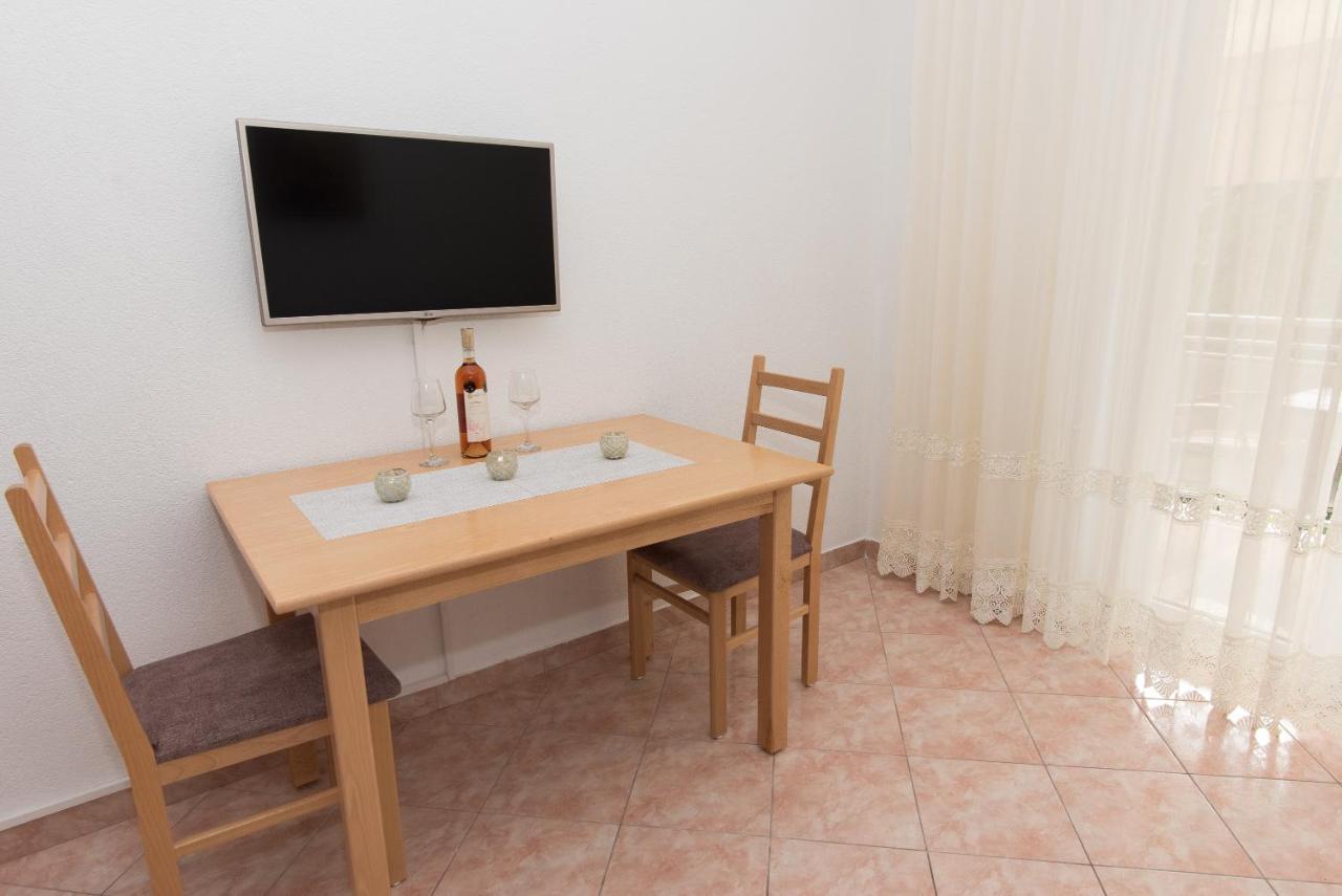 Topic Apartments Vodice Luaran gambar